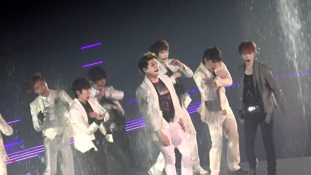 Super Junior / 120526 SuperShow4 A-CHA