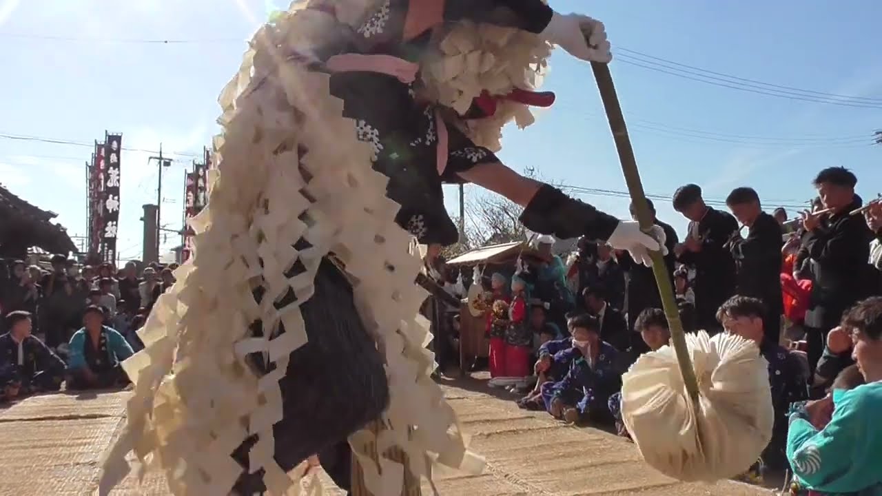 令和5年 赤穂市塩屋秋祭り 獅子舞 荒神社拝殿前 奉納舞