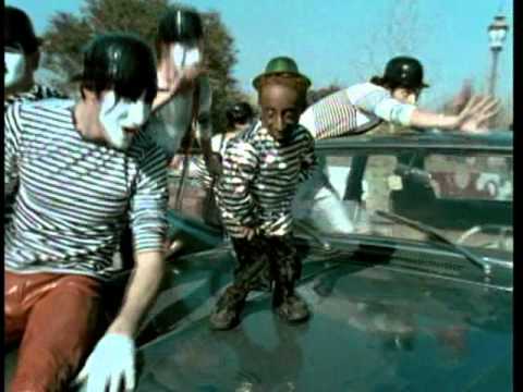 Illya Kuryaki and The Valderramas - Coolo [HQ video oficial] - YouTube