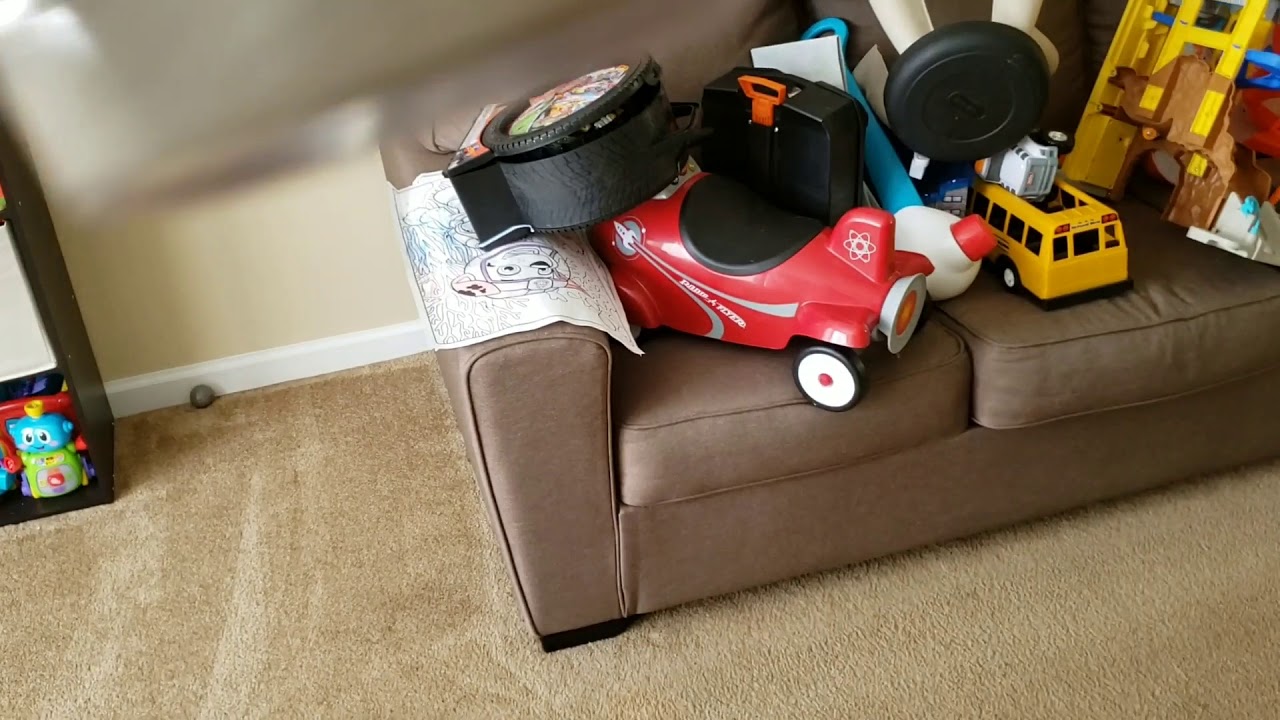 Showing how much more dry soil the Workhorse vacuum removed than the customers vacuum😮