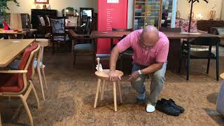 飛騨高山家具　日進木工　STEP STEP　スツール　靴べら付きチェア　展示品　岐阜の家具　家具のフクタケ