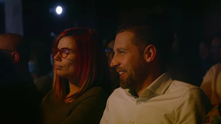 Csányi Sándor: Hogyan értsük félre a nőket? - egyszemélyes vígjáték