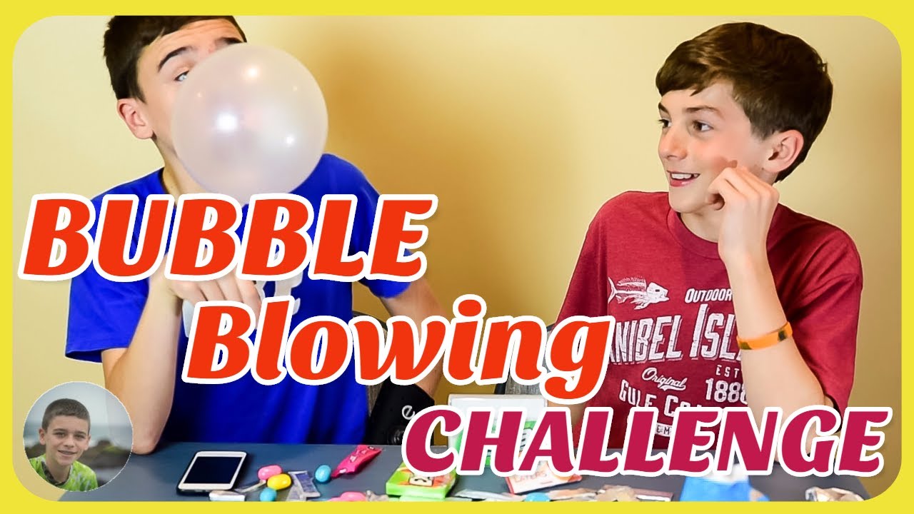 LOOK HOW BIG MY BUBBLE IS! Bubble gum blowing contest!
