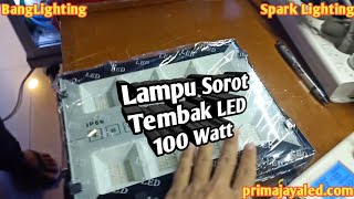 Unboxing sebuah lampu sorot outdoor dengan harga murah dan berkualitas.. 