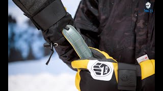 Conquer Winter Challenges: MCTi 3-Finger Kevlar Snowboard Gloves!