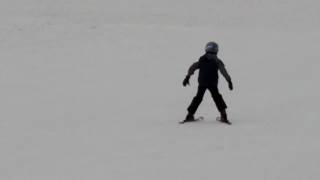 Ian skis Sol Vista...