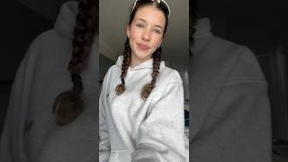 Someones at the door 🤔