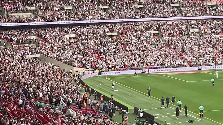 The 2022 fa trophy final Wrexham afc vs Bromley fc Michael Cheek's goal (0-1) 22/5/22