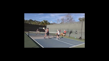 Bite Size Pickleball - PICKLEBALL WRITER SHOWS OFF HIS PICKLEBALL SKILLS - #shorts