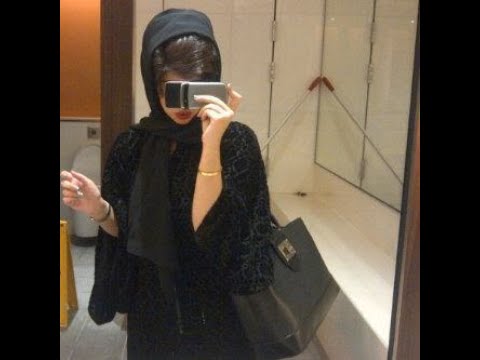 تطلب الطلاق بعد اكتشاف زوجها بمشاهده الافلام الاباحيه وتركها