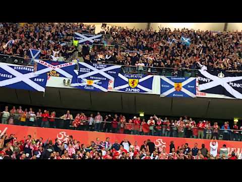 Video: Miks Nimetatakse Inglise Politseid Scotland Yardiks