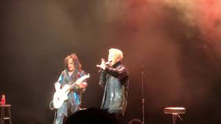 “Don’t Need A Gun” - Billy Idol & Steve Stevens ACOUSTIC LIVE - Seattle, WA - 3.5.19