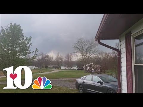 Video shows tornado forming in Sunbright area on April 2