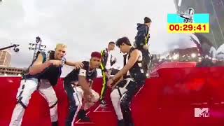 CNCO Cantando De Cerø  En Los VMAS