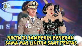 NIKEN SALINDRY DI SAMPERIN BENERAN SAMA MAS LINDRA SAAT PENTAS