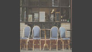 Festive Backdrops for Dining Out