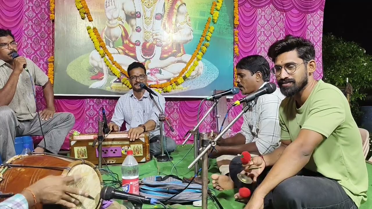 #srinu ఆకౌరవసభలోన#song లిరిక్స్#డిస్క్రిప్షన్లో ఉన్నాయి చూడండి ఒక లైక్ ఒక కామెంట్ మరియు సబ్స్క్రైబ్ 