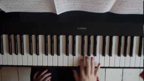 Easy Piano Tutorial 