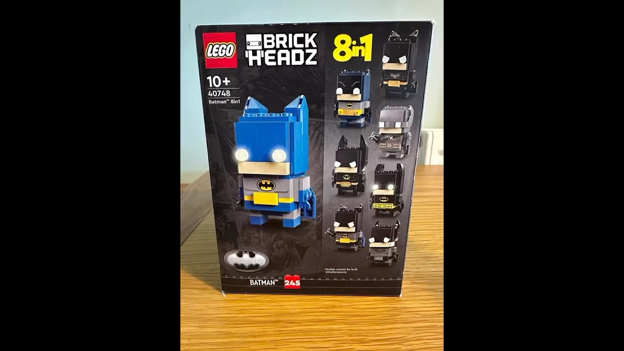 Lego Showcase! Batman™ 8in1 Figure. The Batman 251  