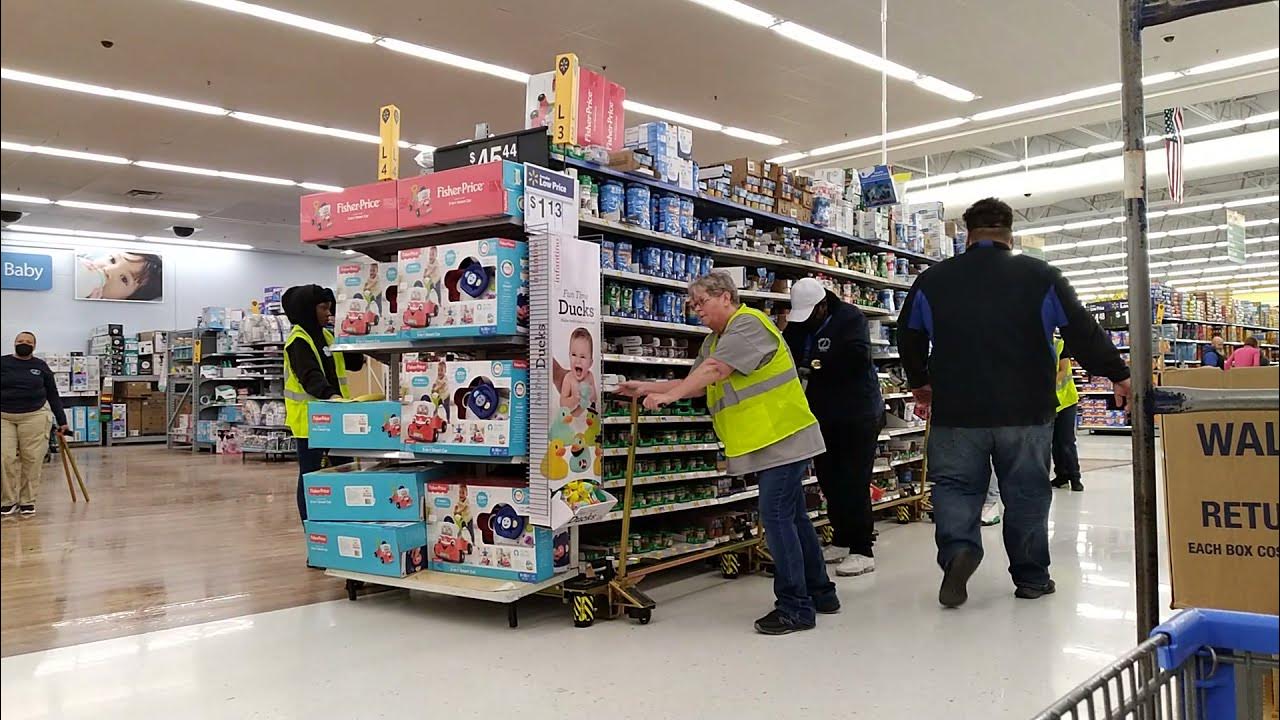 How Walmart Moves Shelves full of Product YouTube