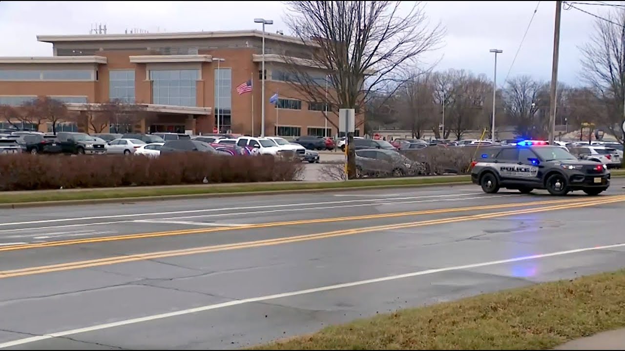 Police investigate deadly school shooting in Madison, Wisconsin - YouTube
