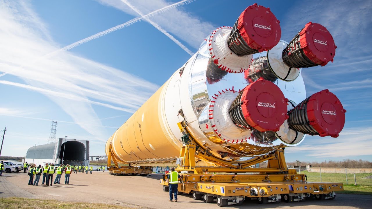 NASA Hits Green Run Midpoint, Eyes End-of-Year SLS Static Fire