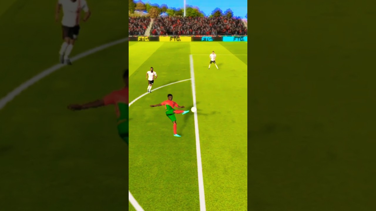 bicycle kick goal in dream league score  || like 🎯|| 