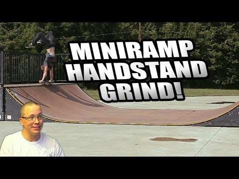 MINIRAMP Review #1: Amazing Handstand Grind!