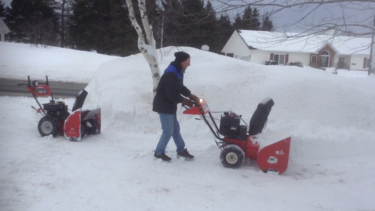 Snowblower comparison ! - YouTube