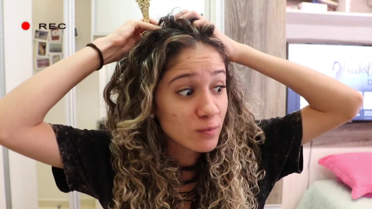 MAQUIA E FALA: VOU PRA PARIS, SAÍ DA IGREJA!