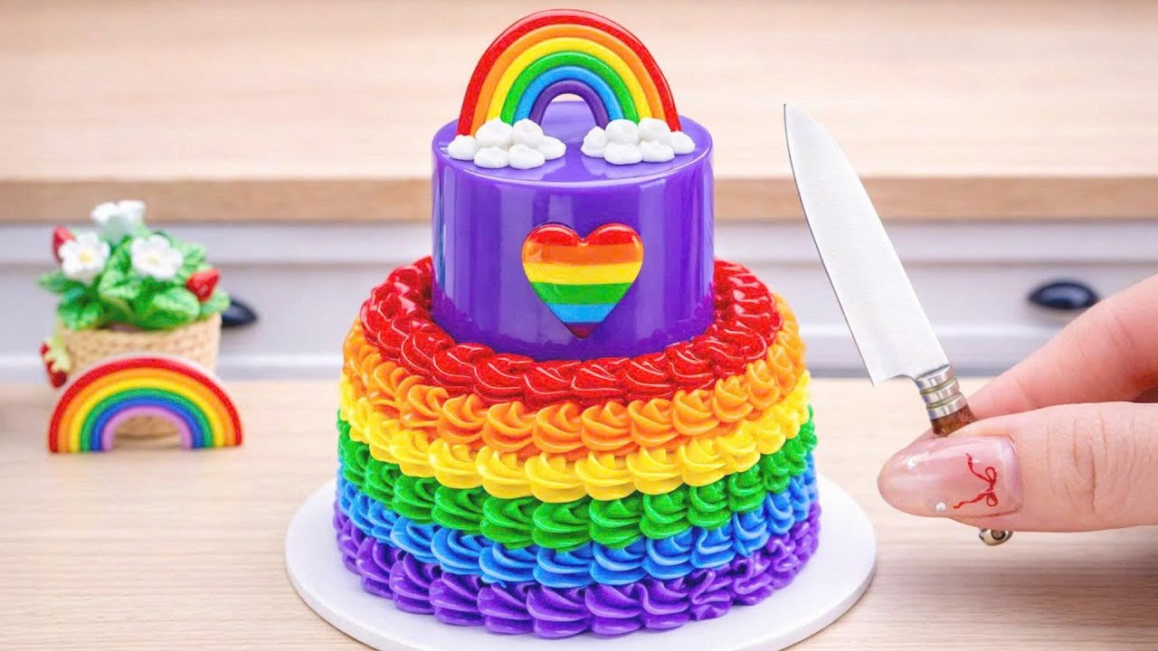 Восхитительный рецепт мини-пирожного «Радуга» с фиолетовым шоколадом 🌈 Лучшее украшение шоколадно...