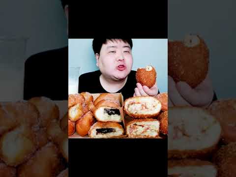 야채고로케+꽈배기+찹쌀도넛+팥도넛 <strong>도너츠</strong> 먹방 MUKBANG