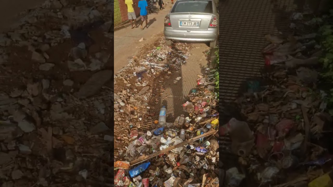 Mayotte à Kawéni L'insalubrité. 