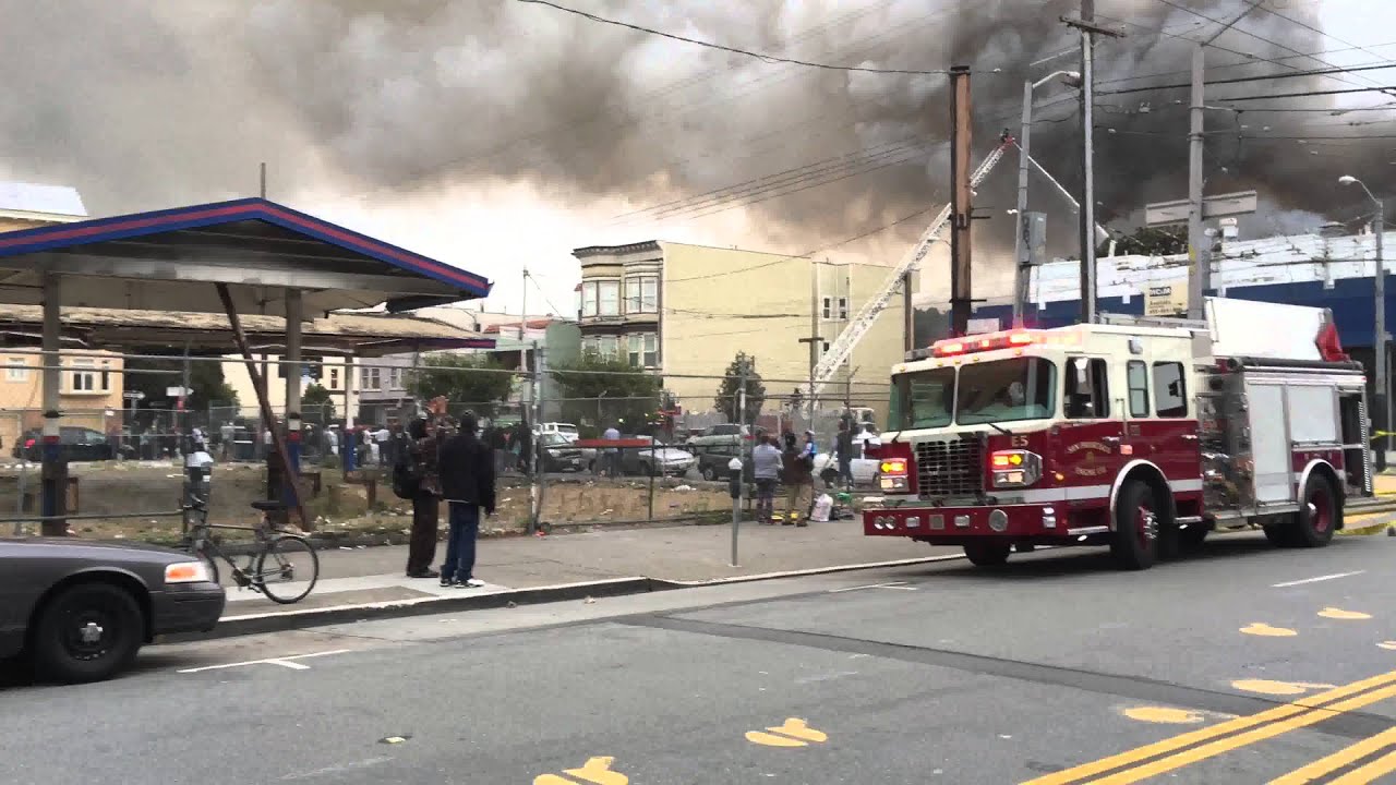 San Francisco Mission district fire. The San Francisco tire shop. 11.8.15 4k video