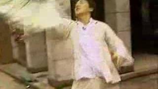 Jackie Chan&#39;s fan tricks