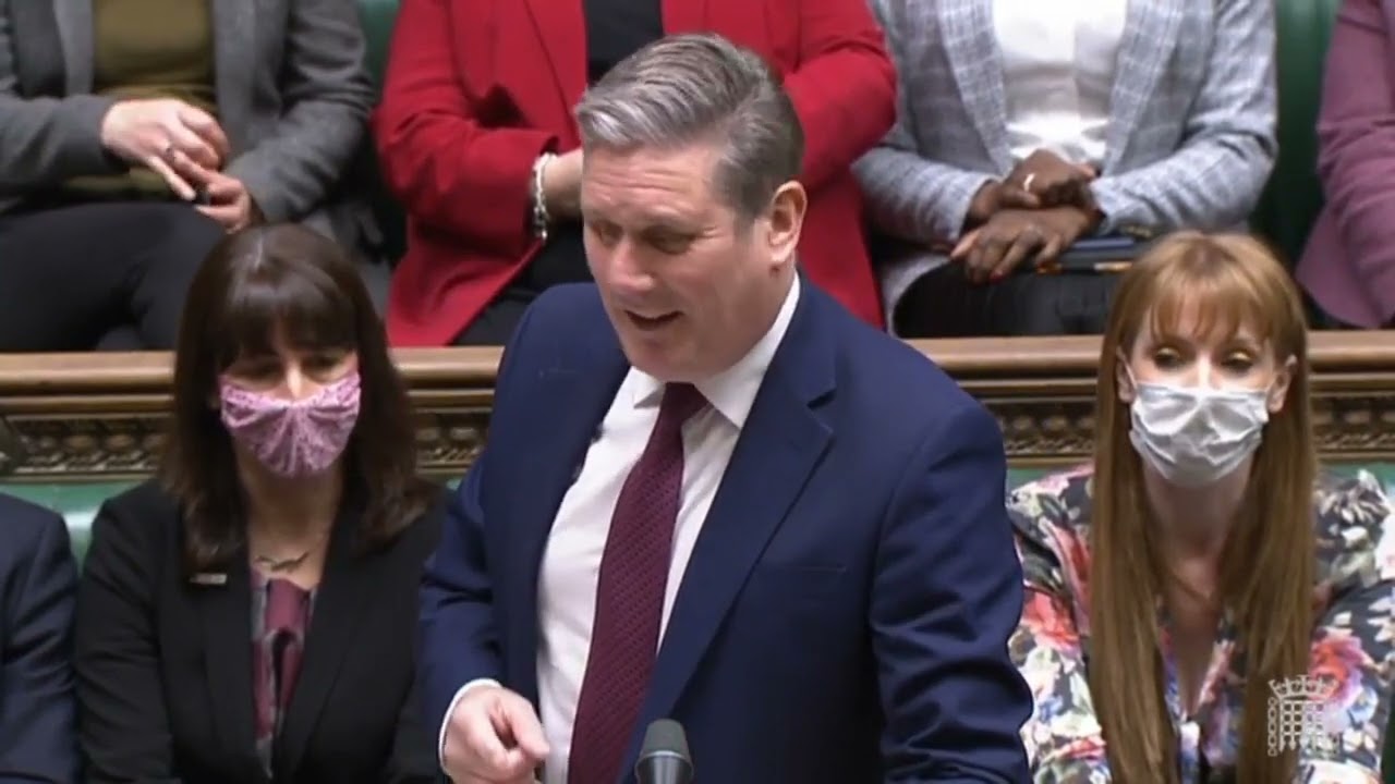 PMQs: Starmer attacks 'loan shark Chancellor and his unwitting sidekick' over energy loans