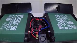 バッテリ交換①カバー外し方 / HG-DWAC01S シニアカー - YouTube