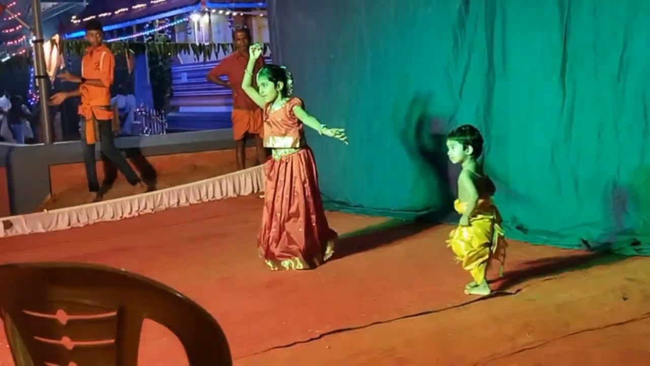 RADHEYA KRISHNA BEGA BARO  Children dance
