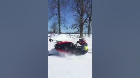 WIDE OPEN Snowmobile CARVING!!