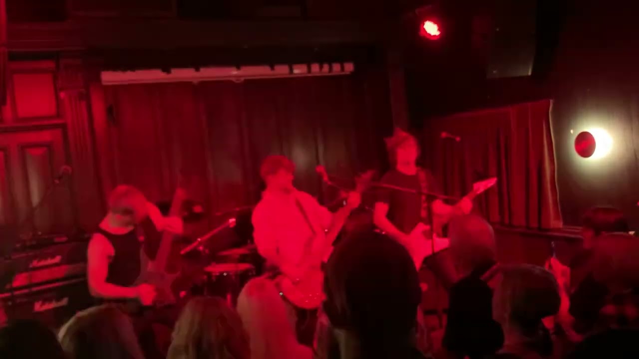 Unknown Refuge - Metallica Cover - Creeping Death - Manchester 17/11/23