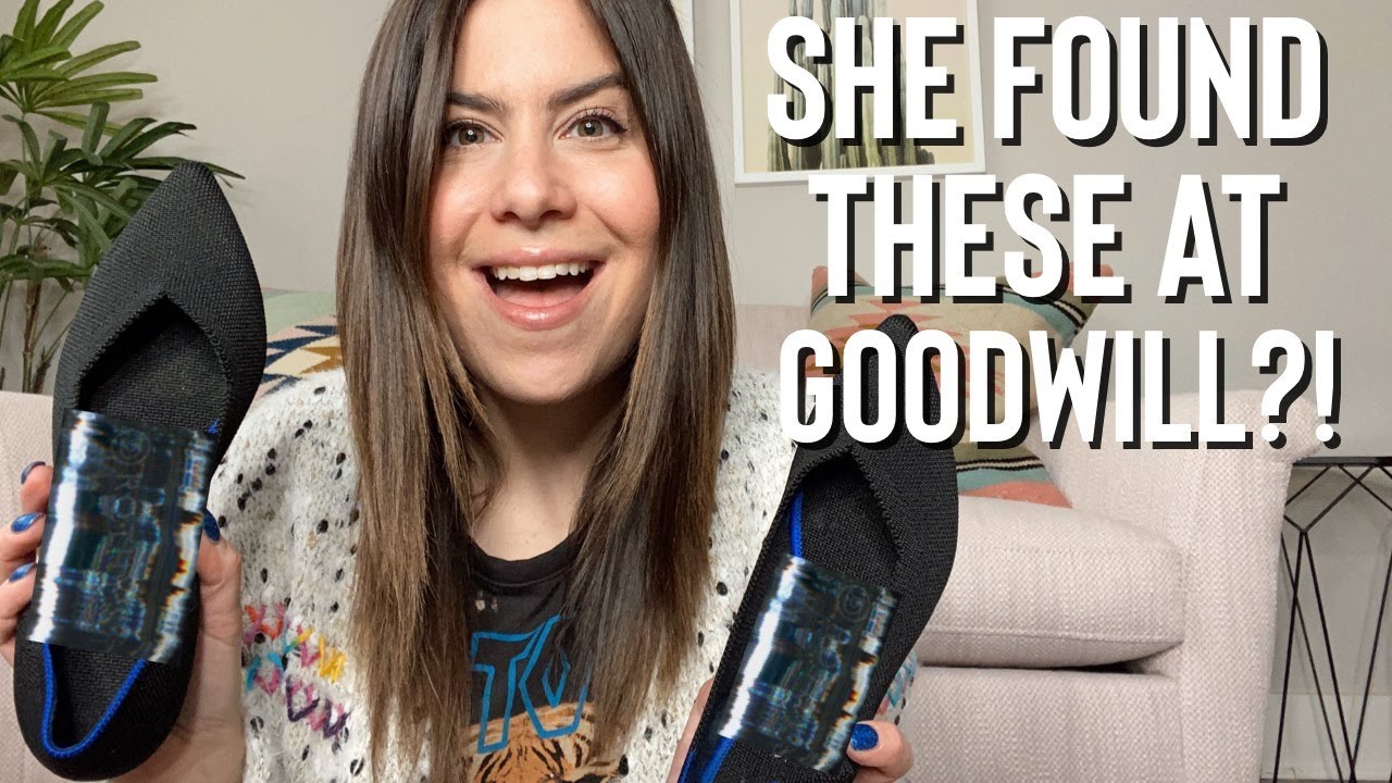 What My Grandma Found Thrifting In New York City | Thrift Haul Unboxing