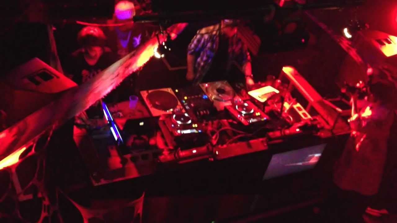 DJ Lethal (LIMP BIZKIT/House Of Pain) at OSAKA JAPAN on 2013.01.04