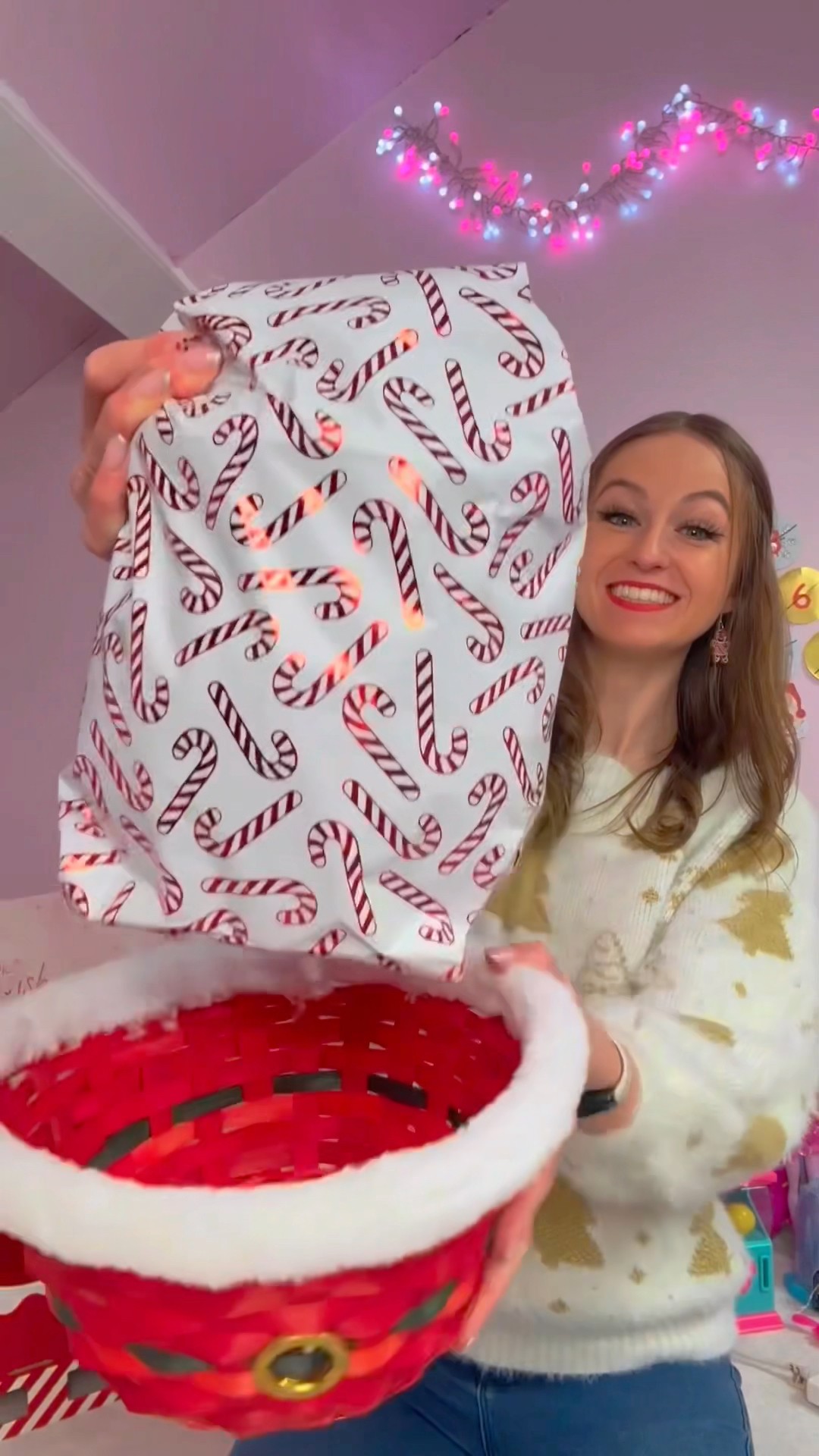 [ASMR] 12 Days of Xmas GIANT MYSTERY ADVENT CALENDAR - DAY 11!?? #Shorts