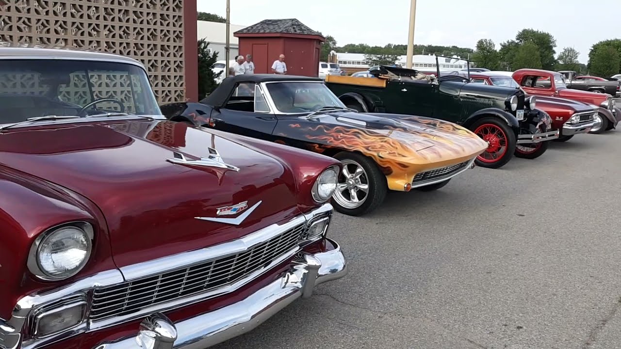 NDCC classic car Show and Shine Waterloo , Iowa 1st Wednesday of each