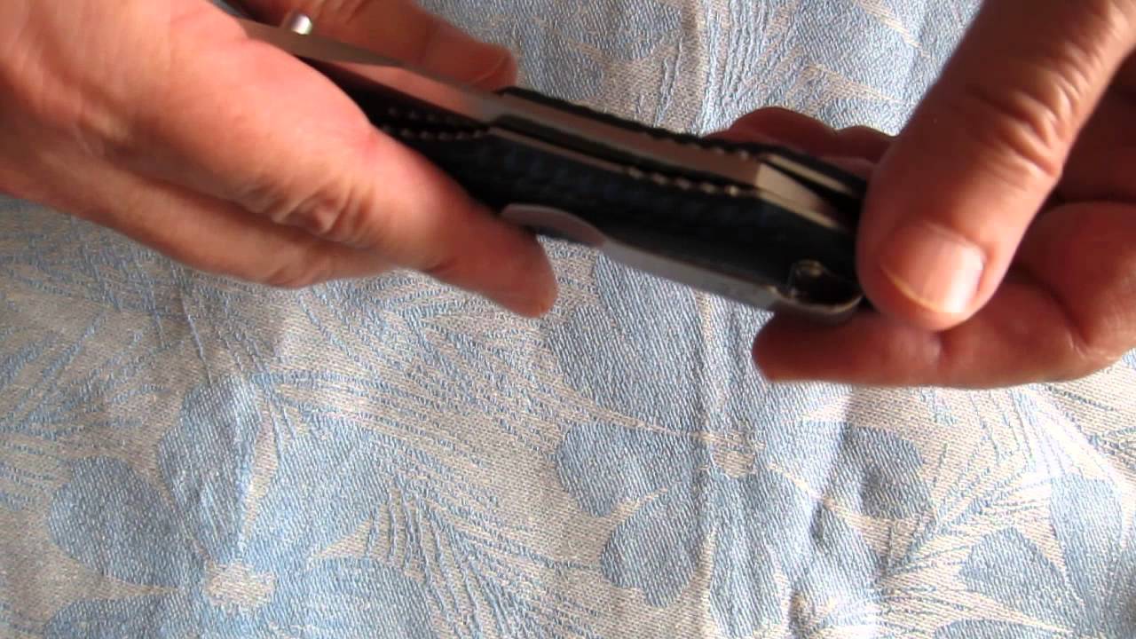 Центровка клинка в ножах Benchmade и Spyderco.