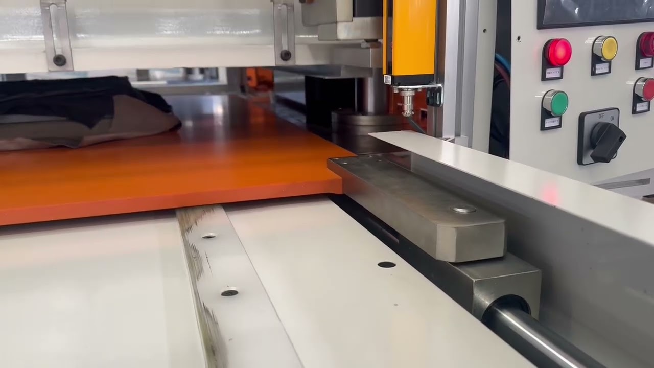 油圧裁断機設定画面