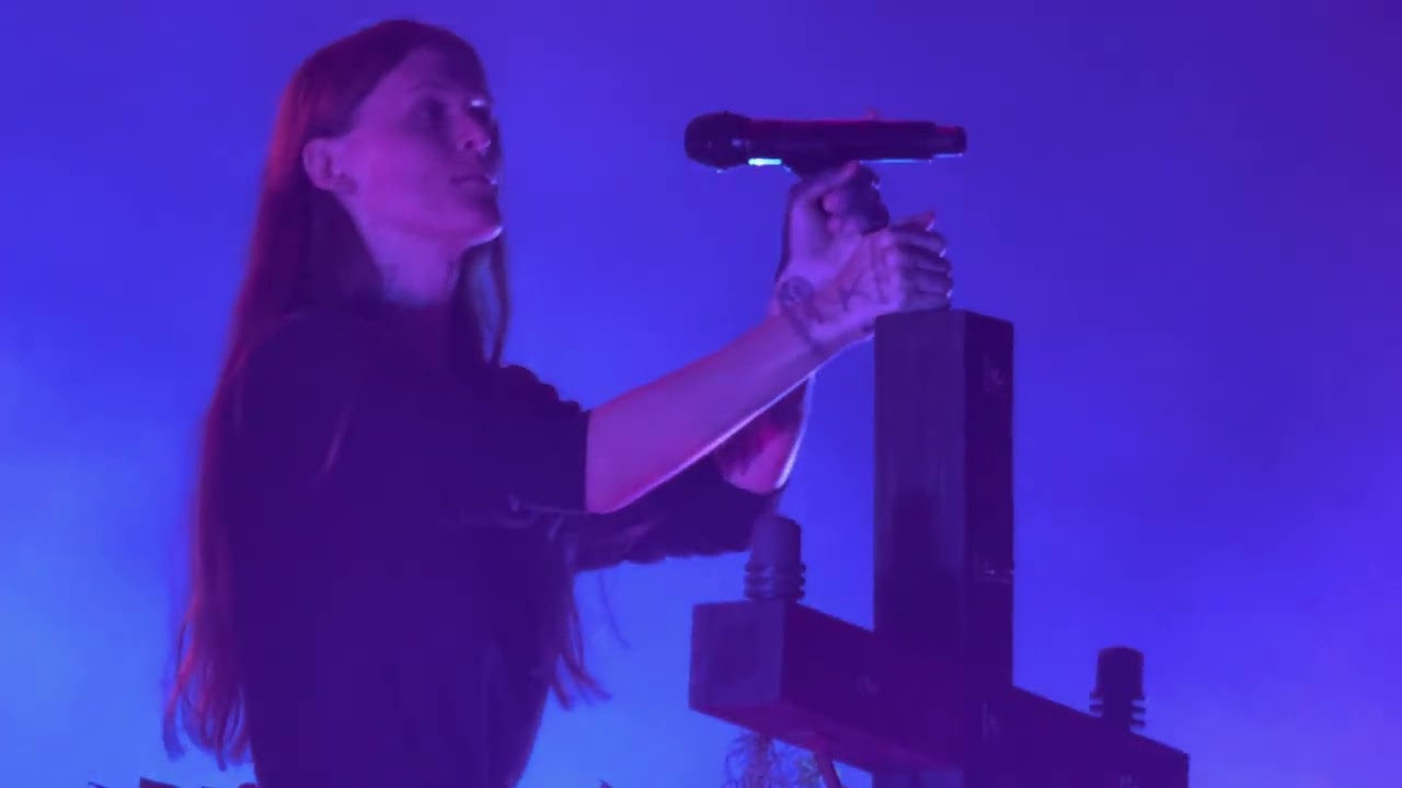 Ethel Cain - F**k Me Eyes @ Paris L’Olympia 19/10/2025