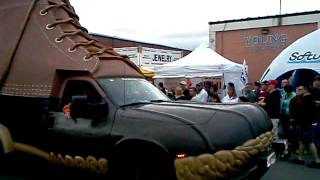 Big E 2012 West Springfield Massachusetts The LL Bean Bootmobile 092912172433