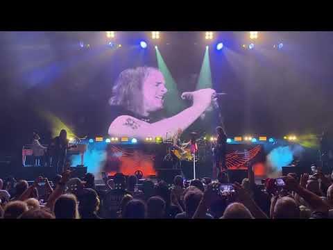Lynyrd Skynyrd ?Free Bird? Full Encore