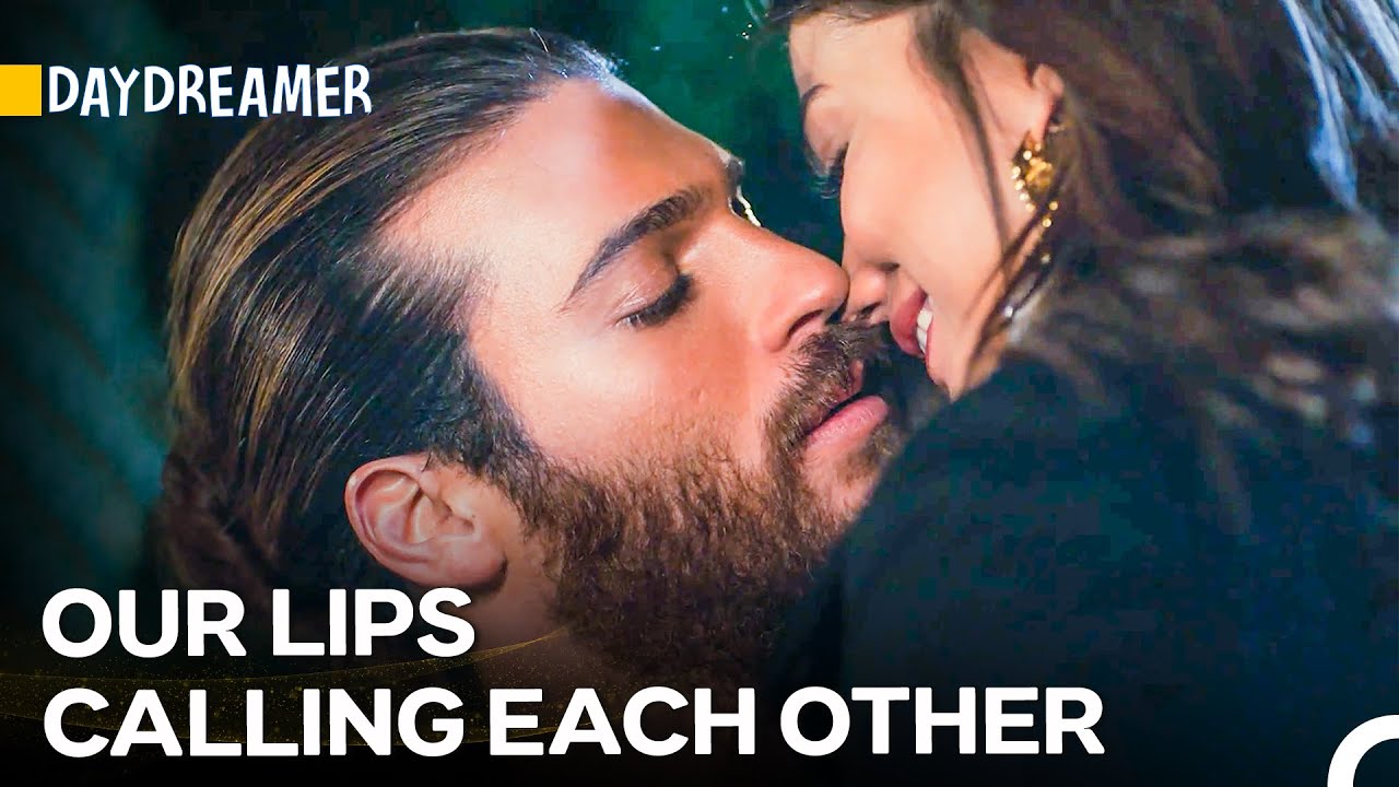 Skin Interaction at its Peak - Daydreamer